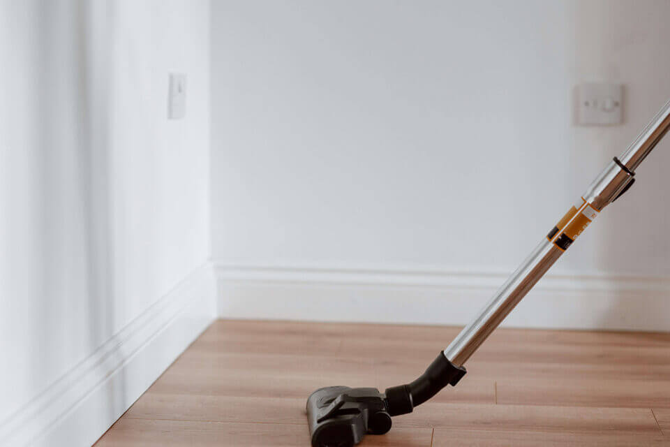 End of a hoover on wood floors